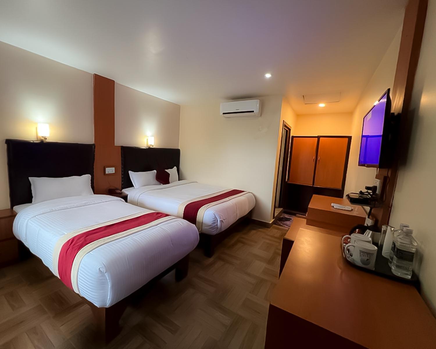 Ama Garden Sauraha Hotel Ngoại thất bức ảnh