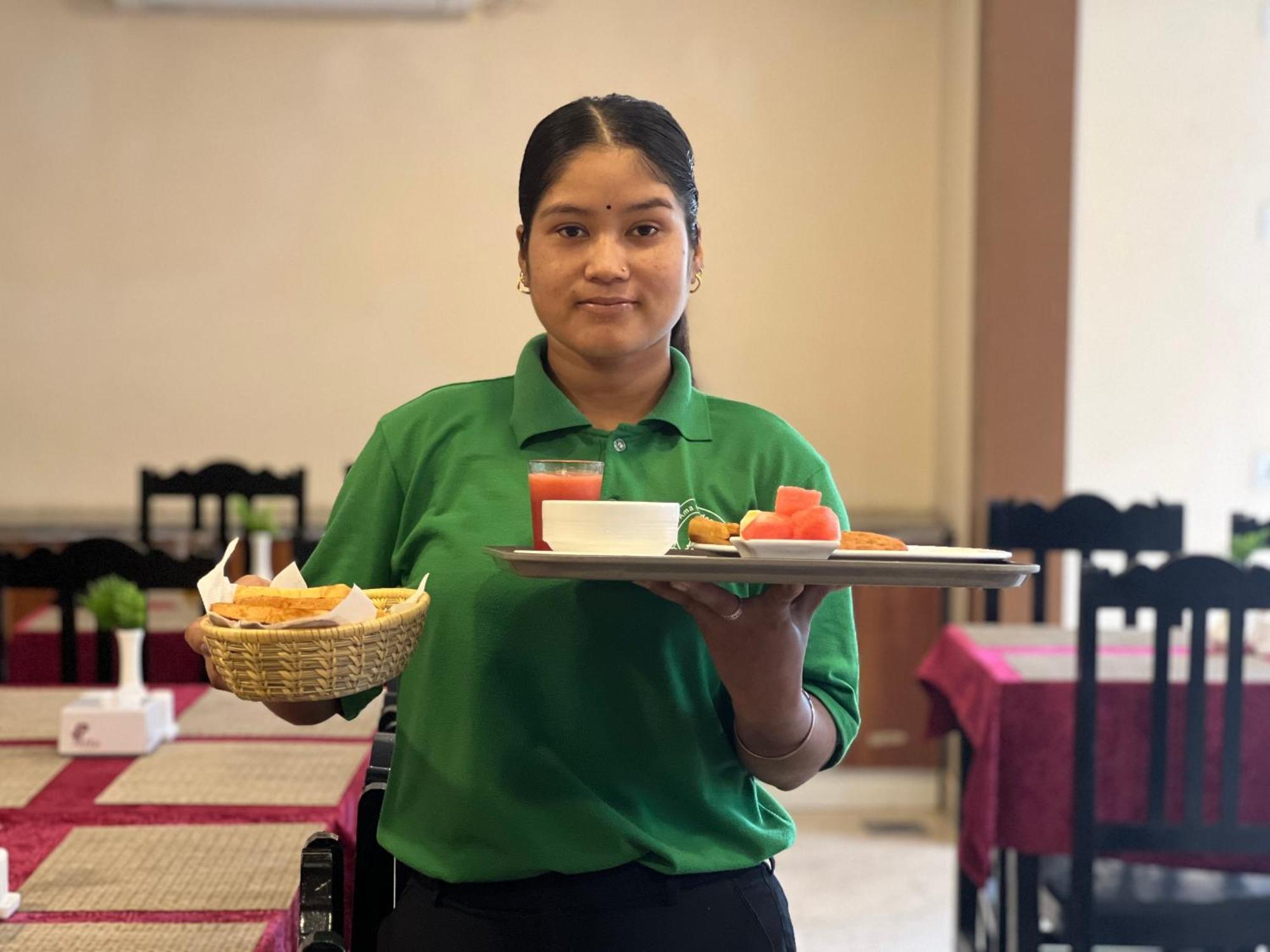 Ama Garden Sauraha Hotel Ngoại thất bức ảnh